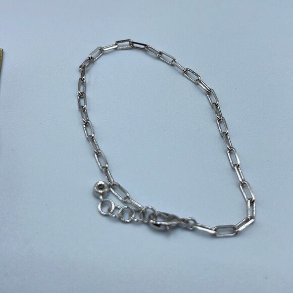 NWT Lucky Charm white gold dipped paper chain bracelet. - Picture 5 of 7